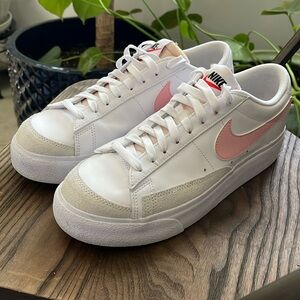 Nike Blazer Low Platform Sneaker Women's 9M